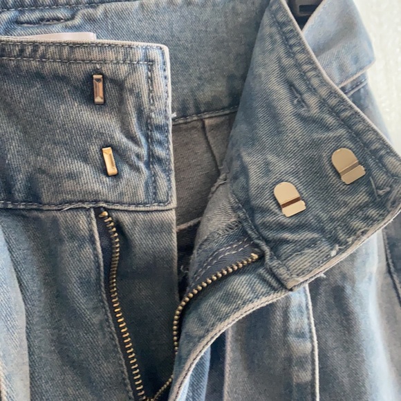 Forever 21 High Waist Tie Waist Straight Leg Jeans - Picture 12 of 13